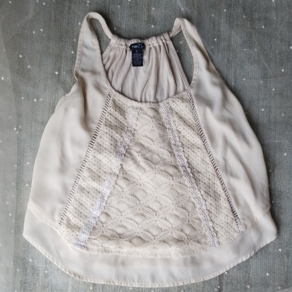 Rue21 Tops - Lace flowy Crop top